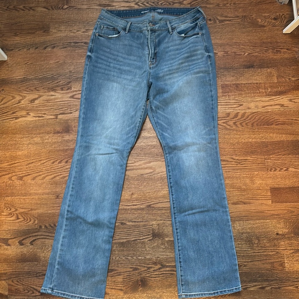 Old Navy Kicker Boot Cut Jeans